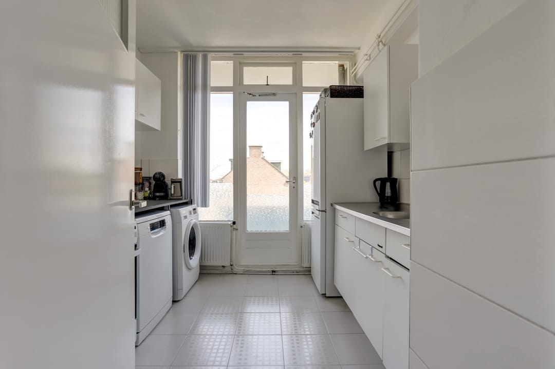 Photo 7 of Wijnruitstraat 79