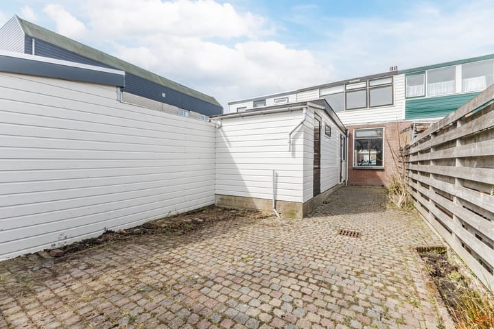 Photo 4 of Dorpsstraat 1013