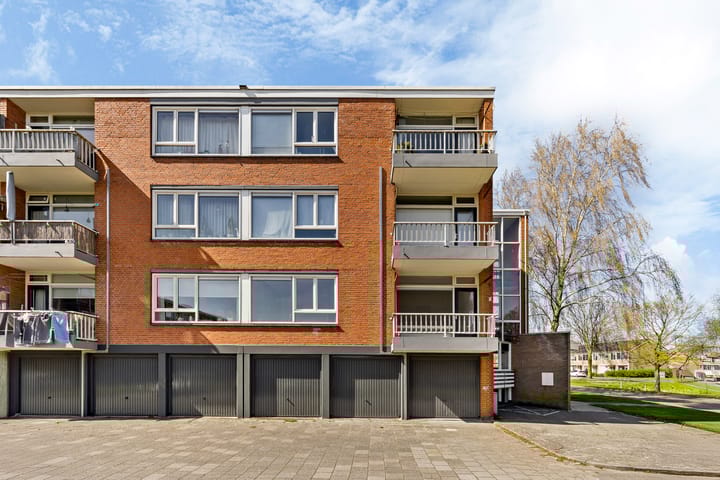 Foto 3 van Scherwolderhemstraat 27