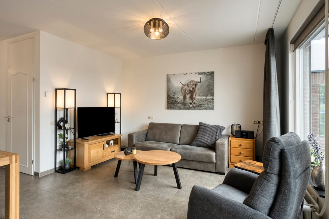 Photo 7 of Leharstraat 6