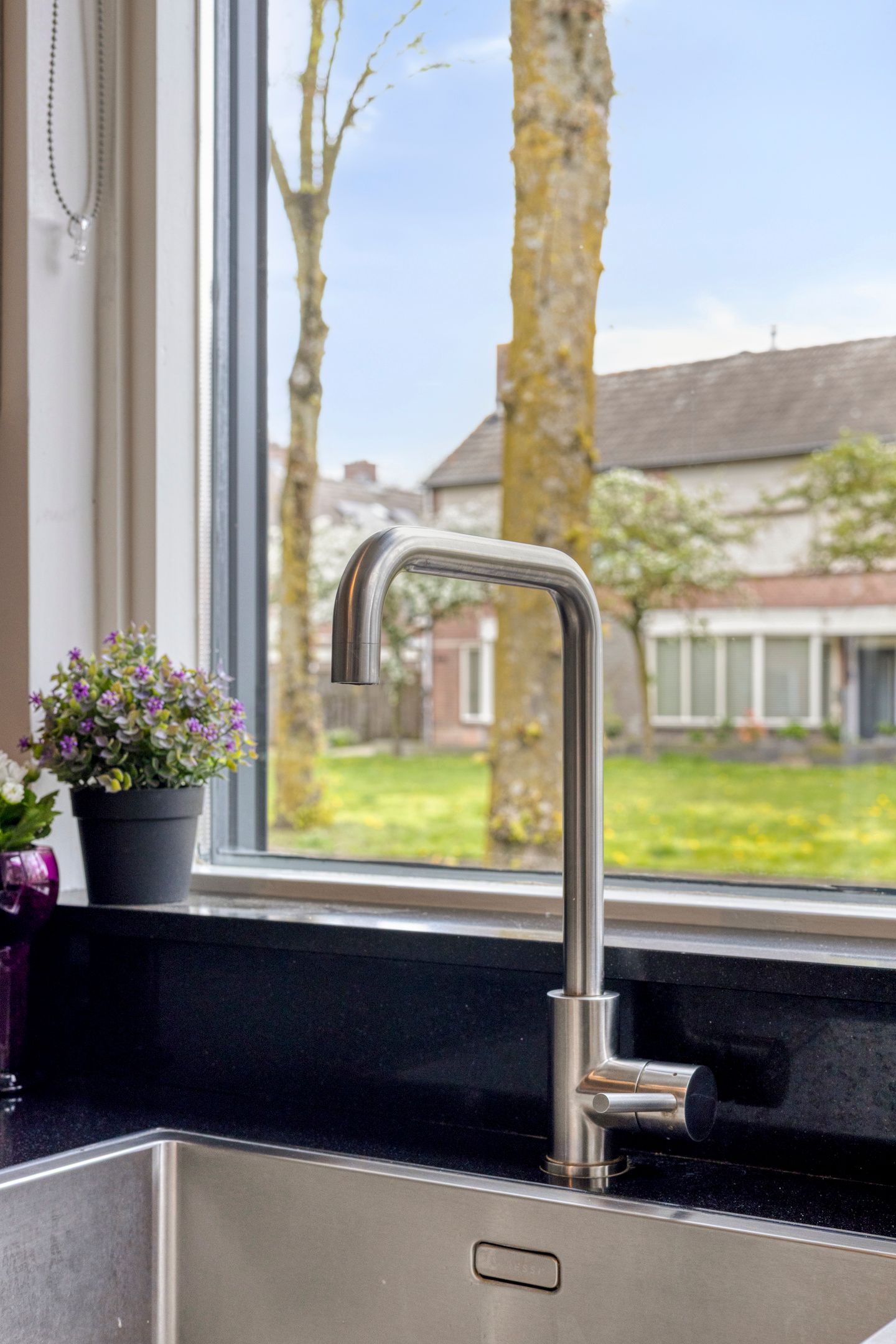 Photo 15 of Leharstraat 6