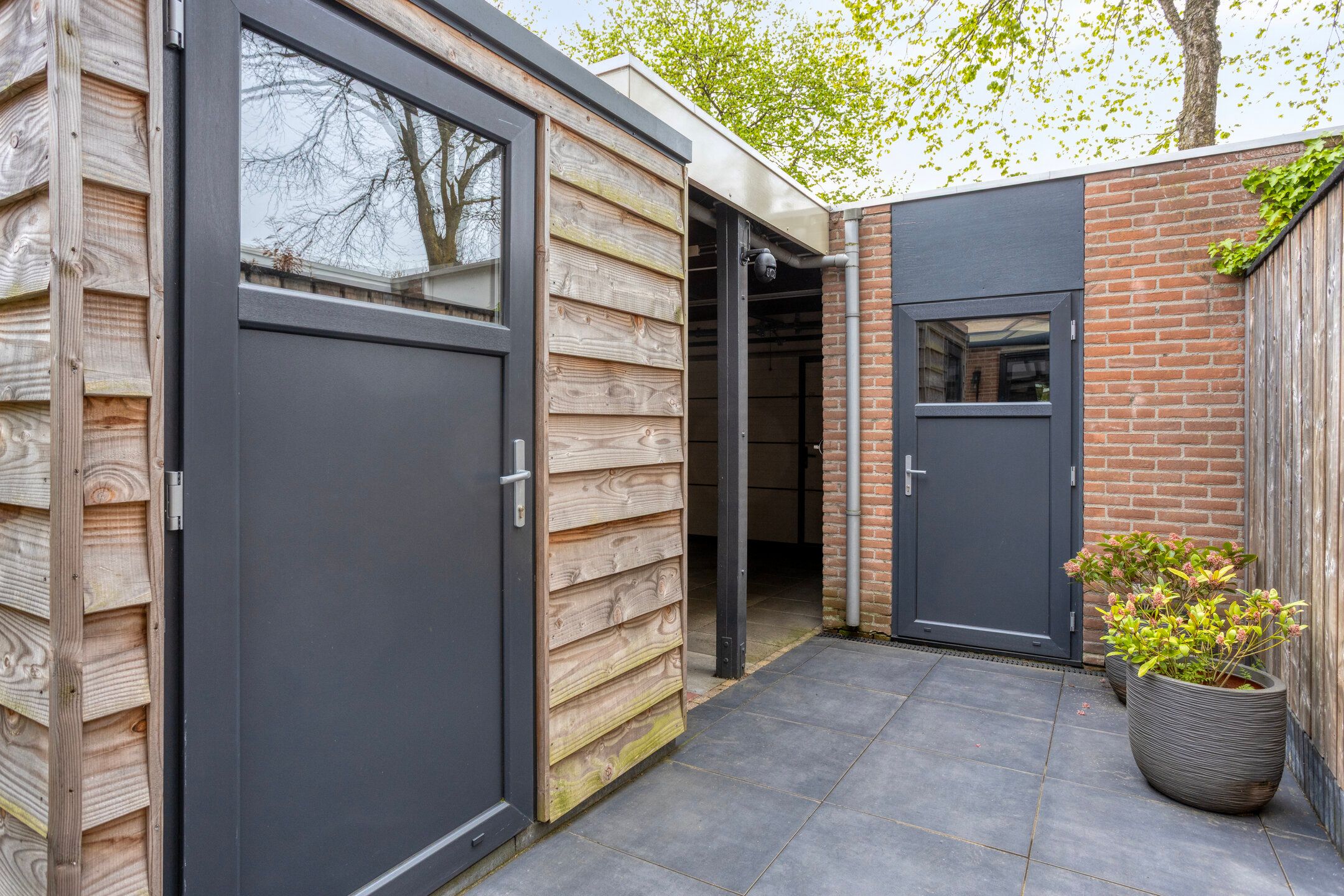 Photo 33 of Leharstraat 6