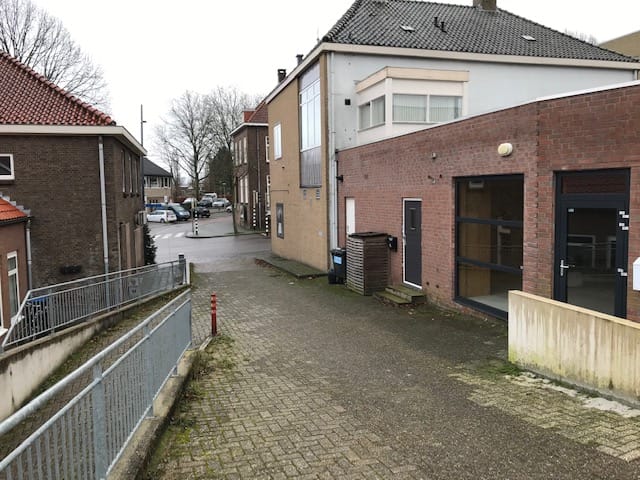 Bekijk foto 3 van Pannenstraat 2-b