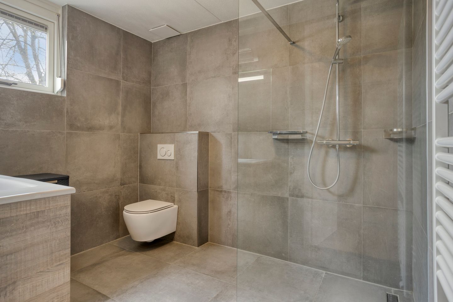 Photo 19 of Leharstraat 6