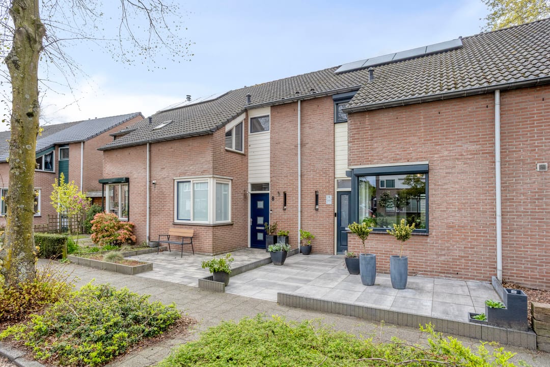 Photo 41 of Leharstraat 6