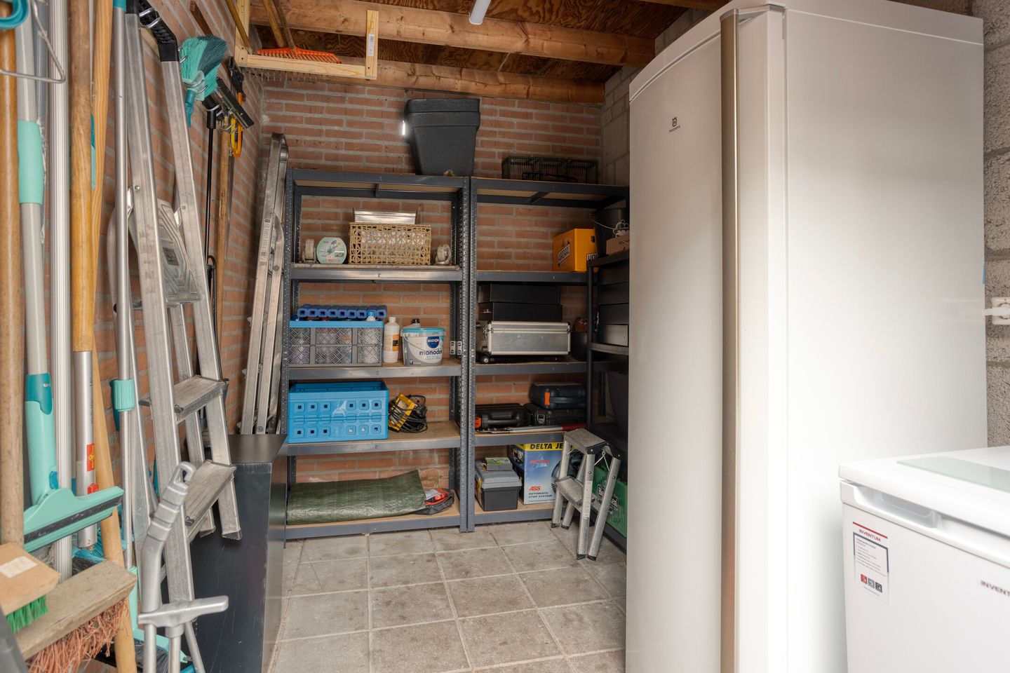 Photo 34 of Leharstraat 6