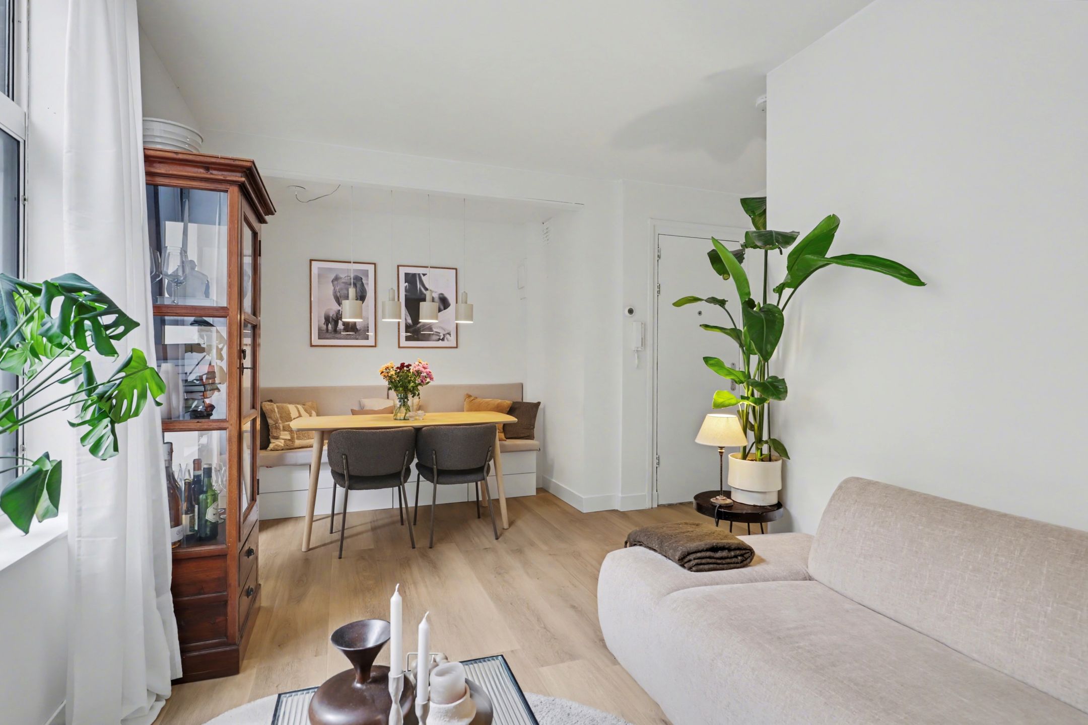 Foto 15 van Van Houweningenstraat 58-H