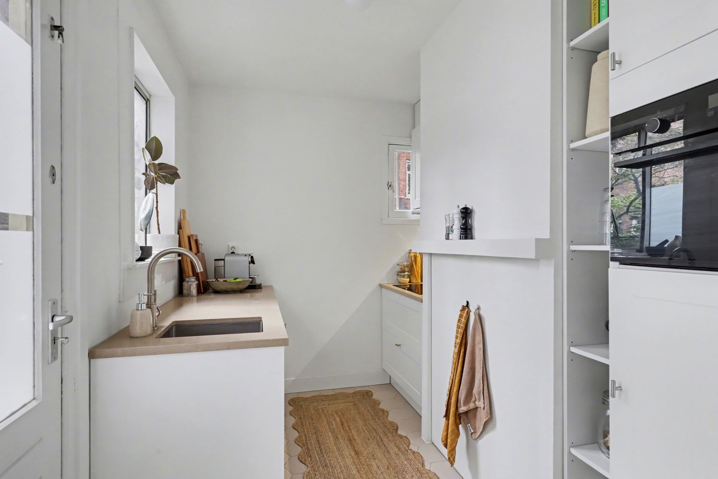 Foto 20 van Van Houweningenstraat 58-H