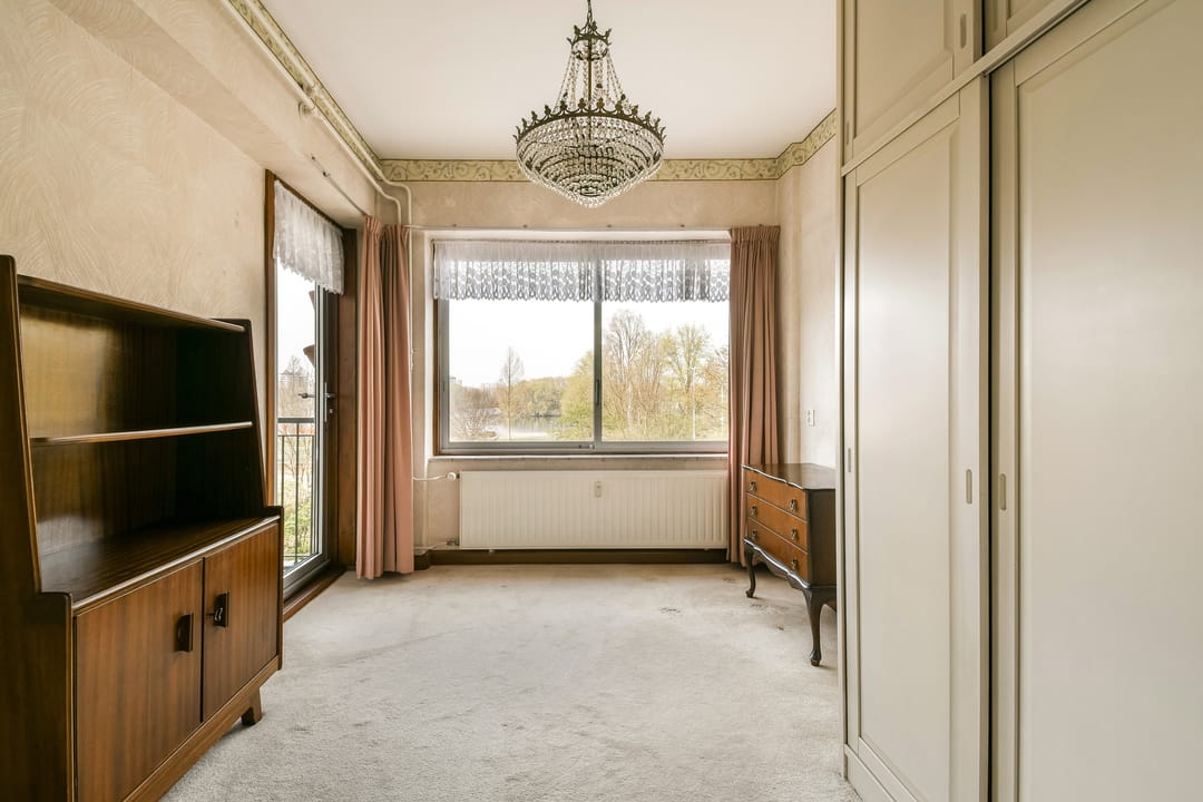 Spacious Apartment with Free View over Sloterplas — 13
