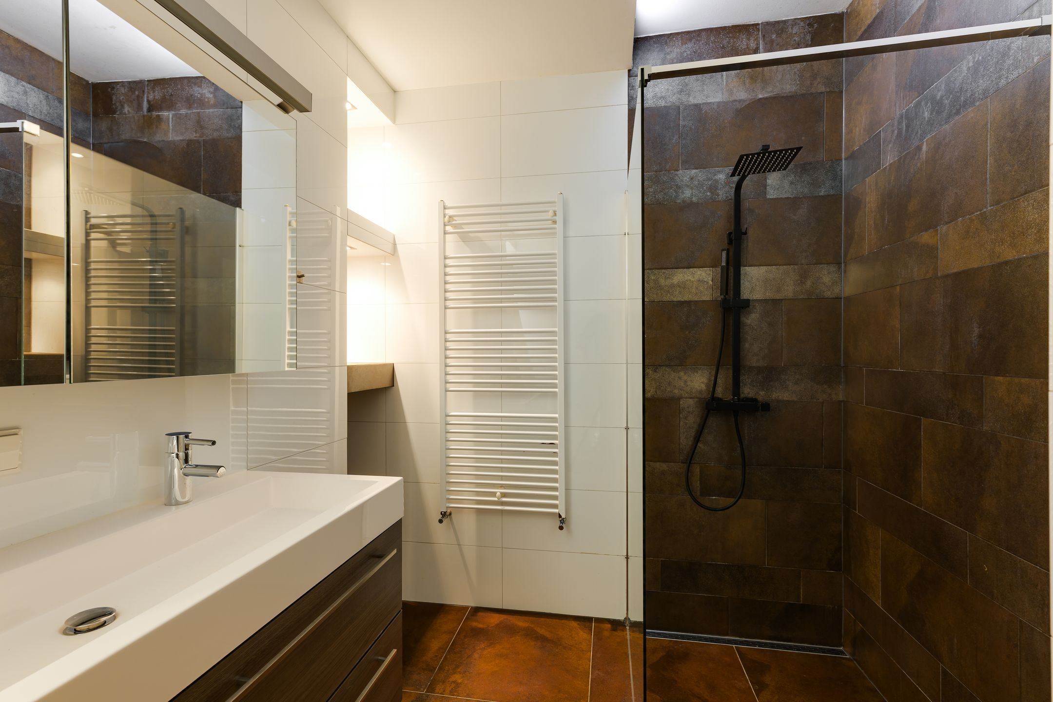 Spacious maisonette apartment with three bedrooms in Mariahoeve — 24