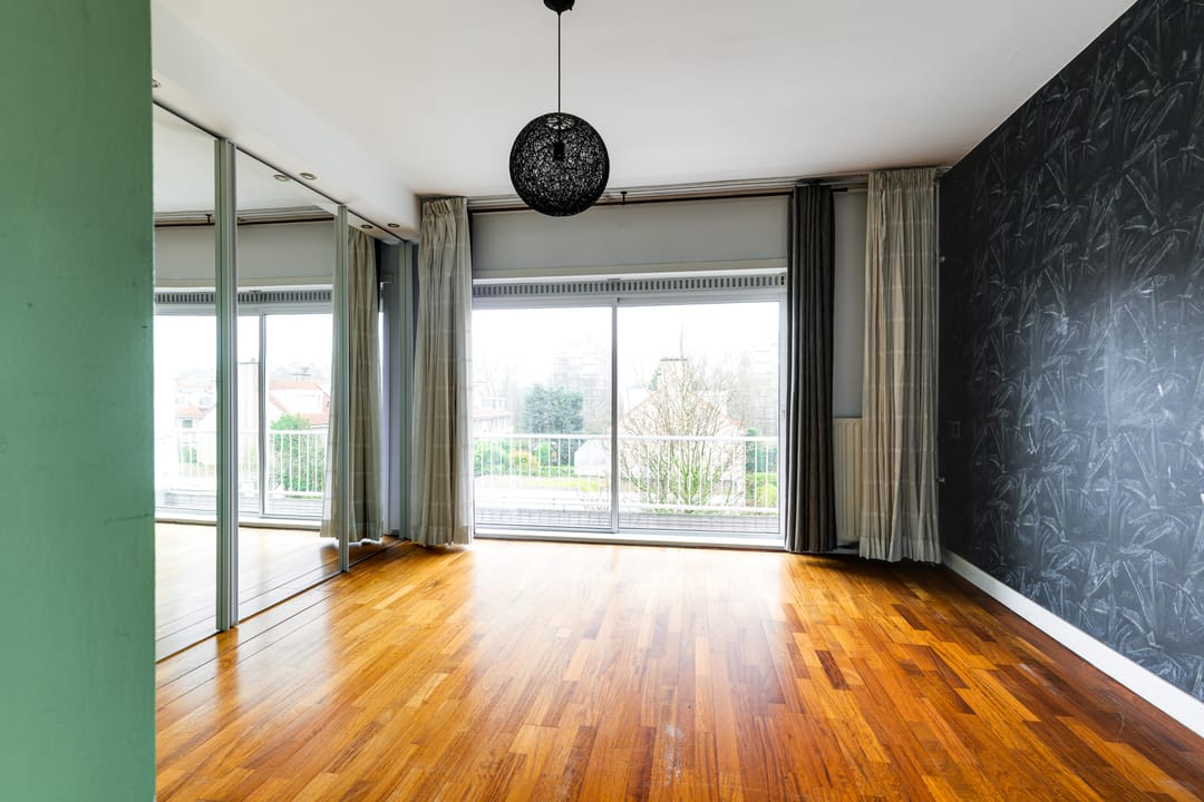 Spacious maisonette apartment with three bedrooms in Mariahoeve — 17
