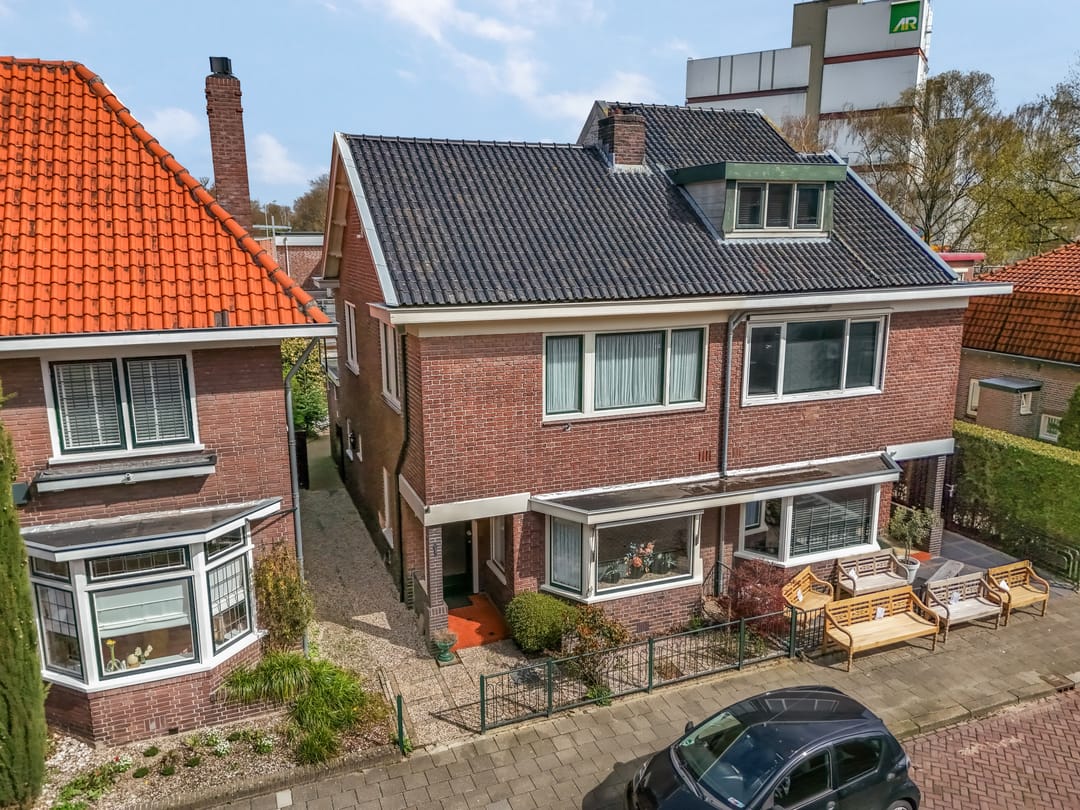 Foto 7 van Nairacstraat 27