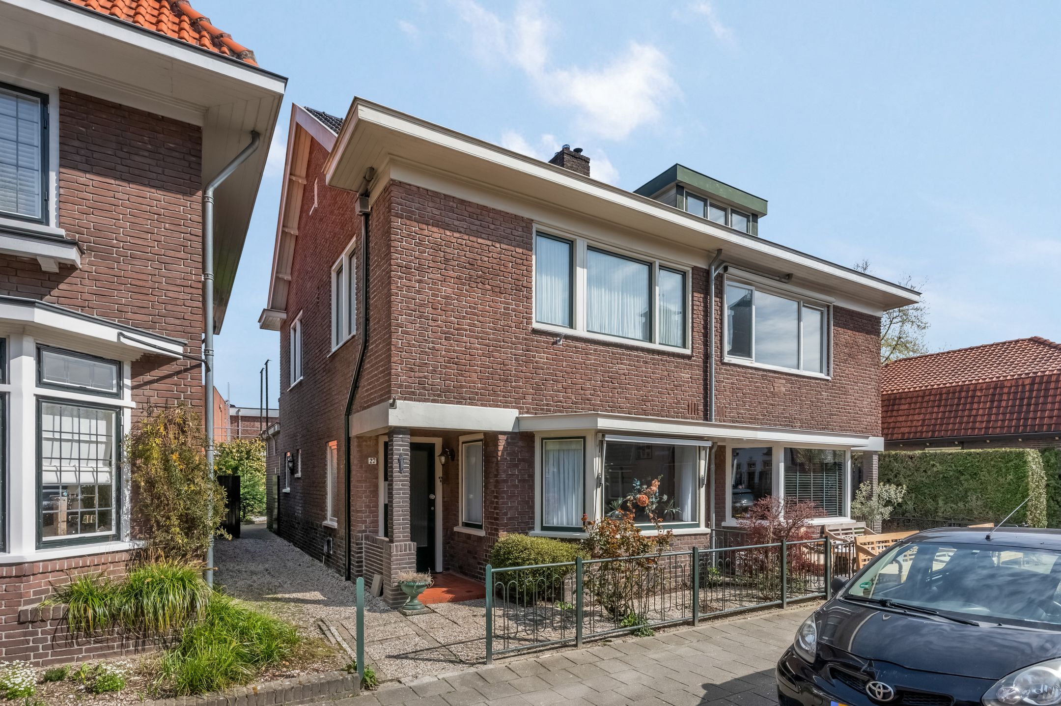 Foto 6 van Nairacstraat 27