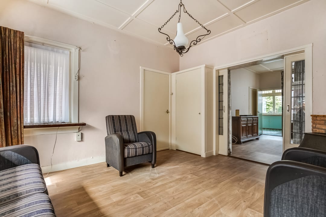 Foto 11 van Nairacstraat 27