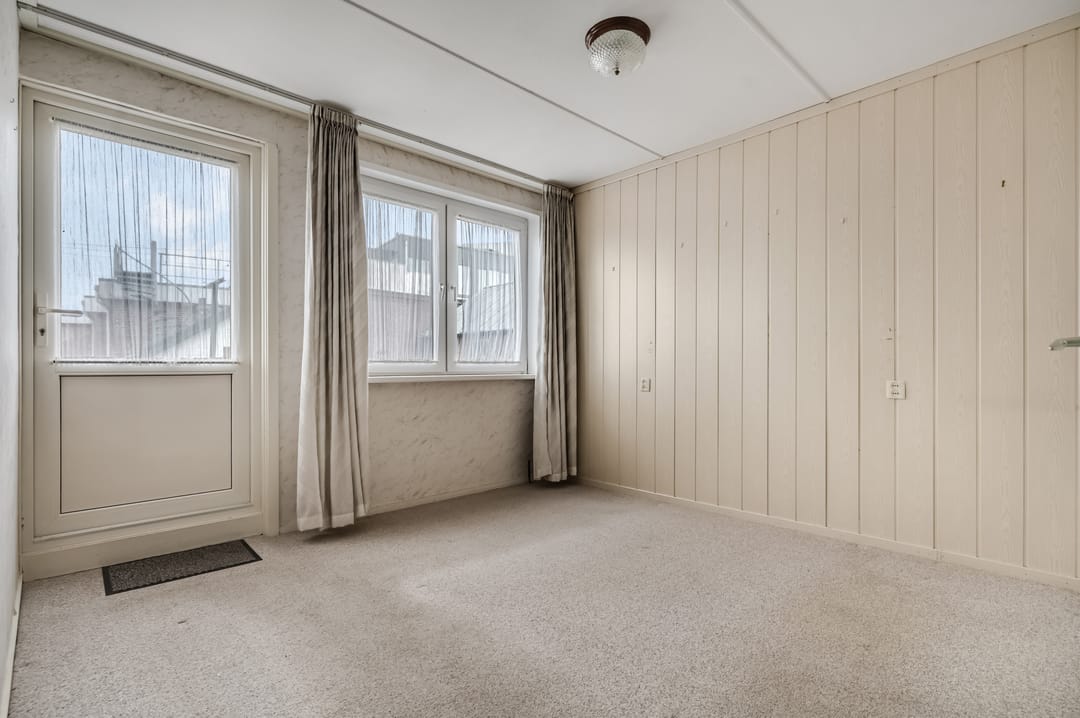 Foto 23 van Nairacstraat 27