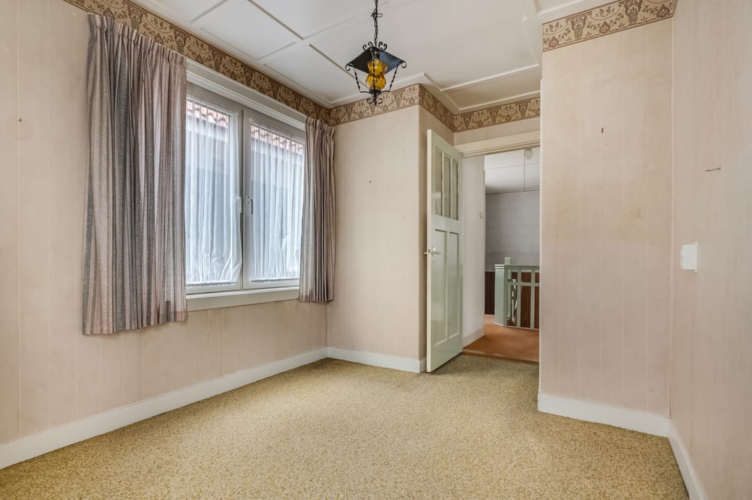 Foto 28 van Nairacstraat 27