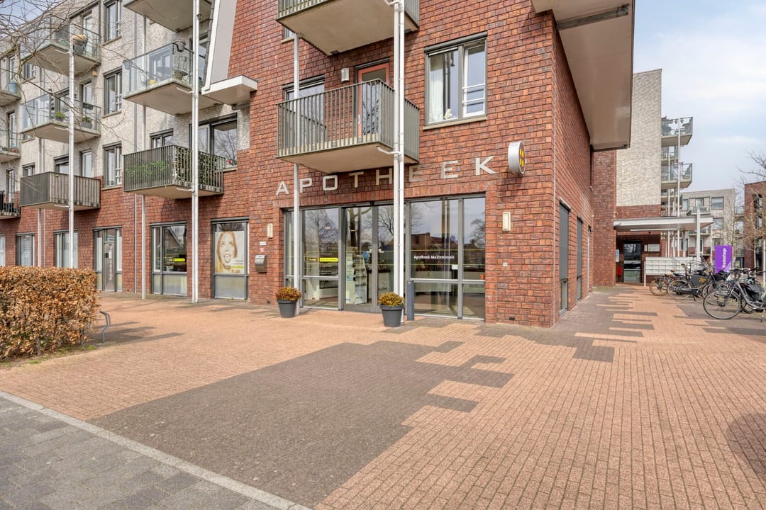 Photo 98 of Voorsterweg 59