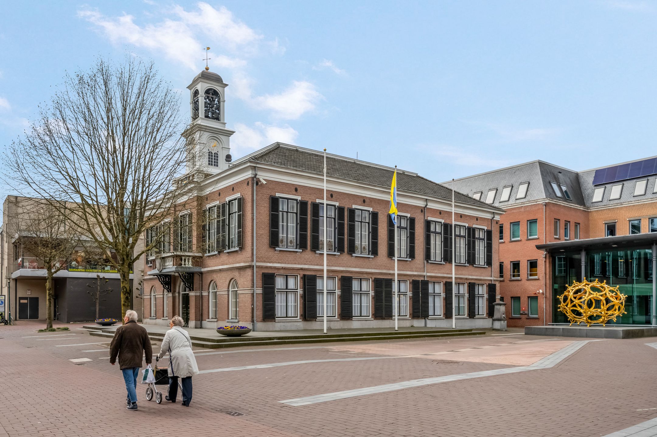 Foto 42 van Nairacstraat 27