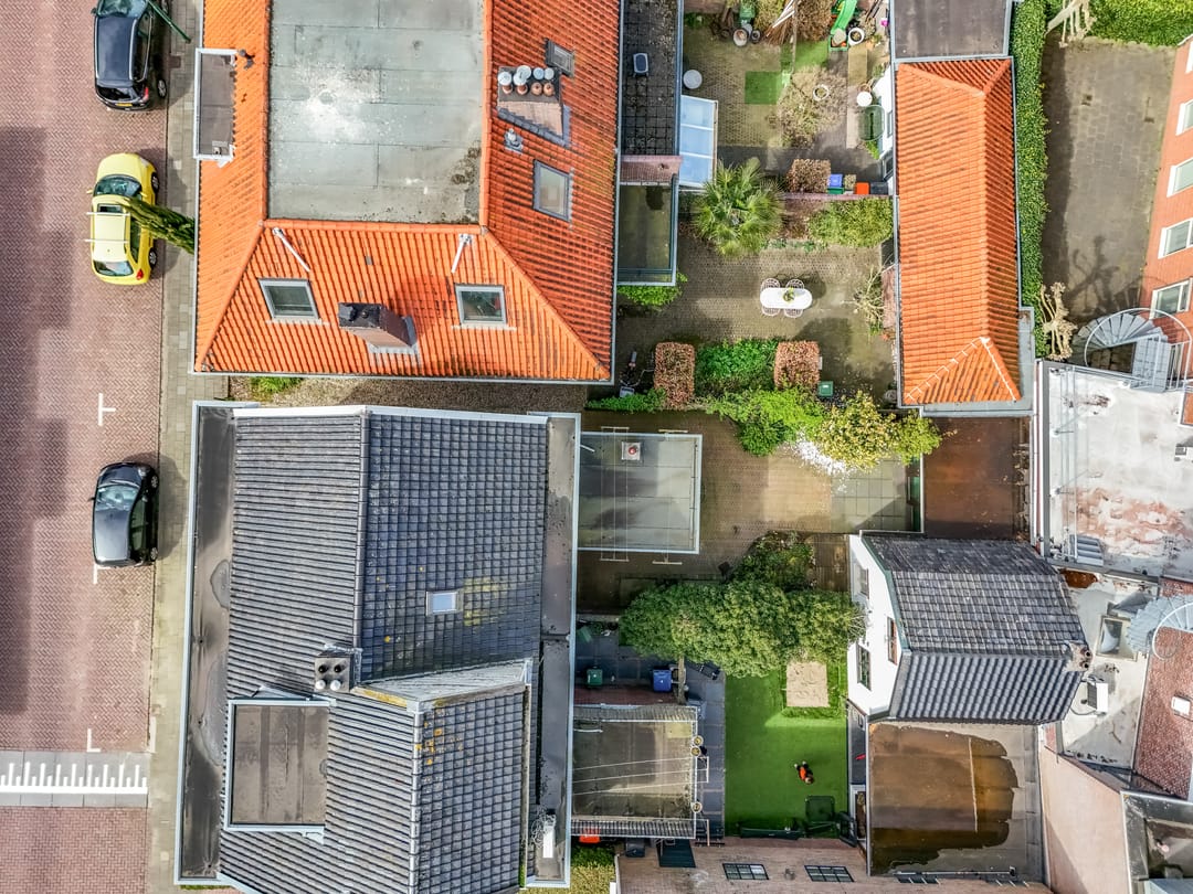 Foto 37 van Nairacstraat 27