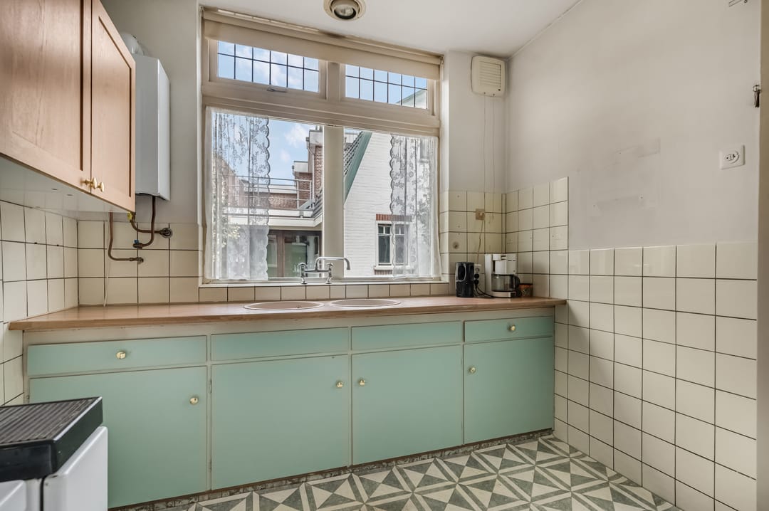 Foto 16 van Nairacstraat 27