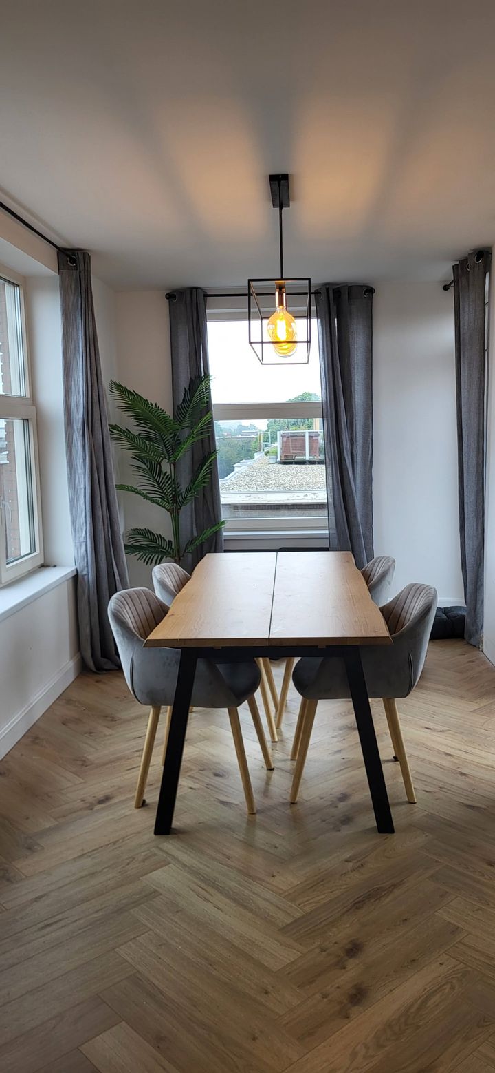 Foto 2 van Abrikozenstraat 127