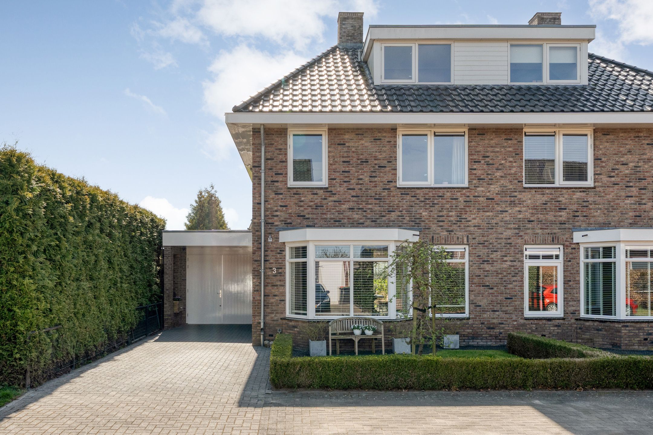 Foto 6 van Dirc van Herxenweg 3