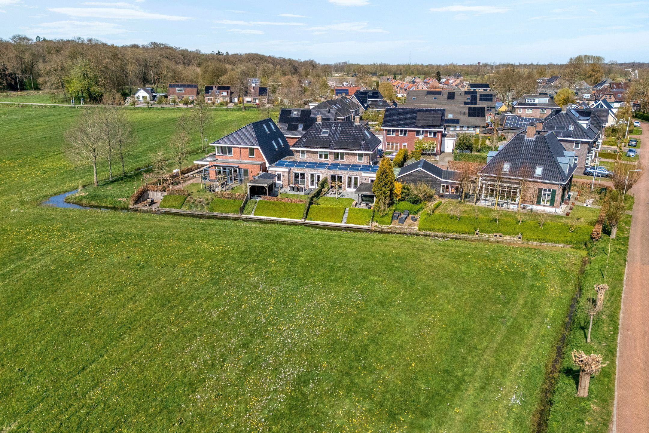 Foto 3 van Dirc van Herxenweg 3