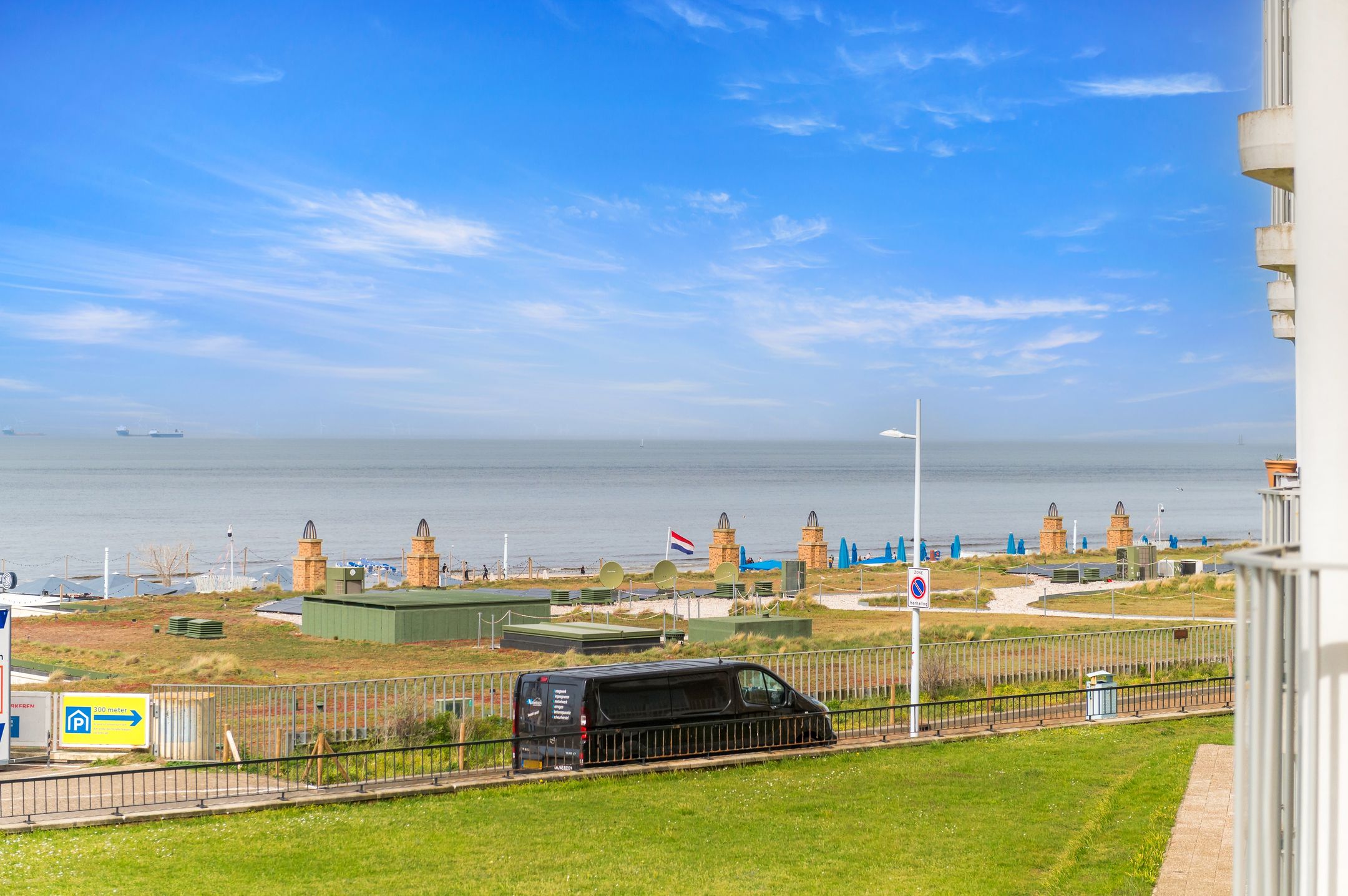 Foto 15 van Zeekant 94-G