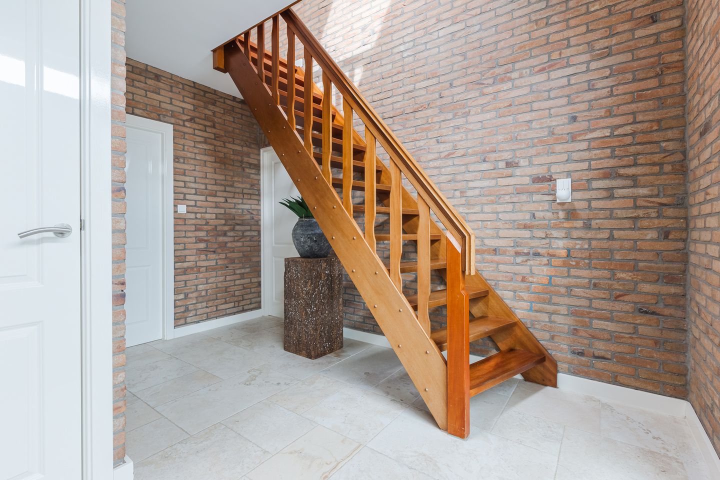 Photo 10 of Langeweide 303