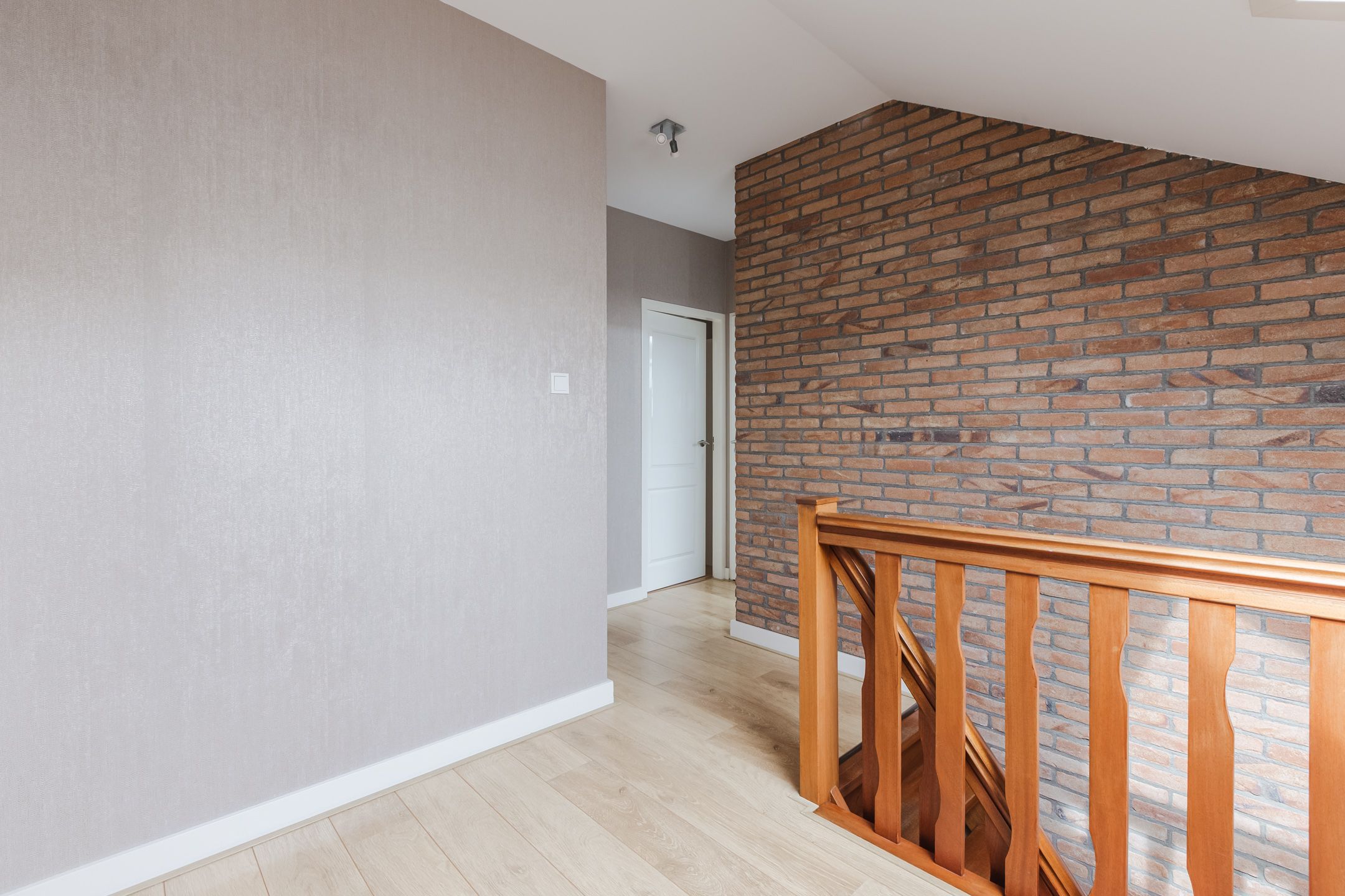 Photo 24 of Langeweide 303