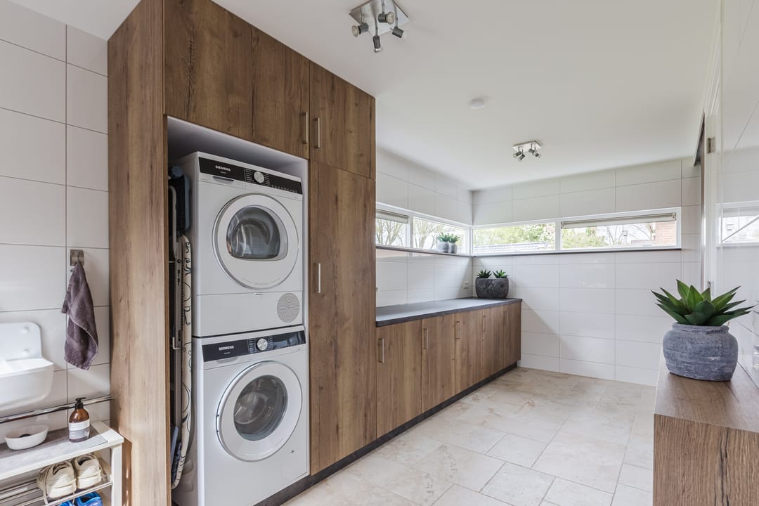 Photo 22 of Langeweide 303