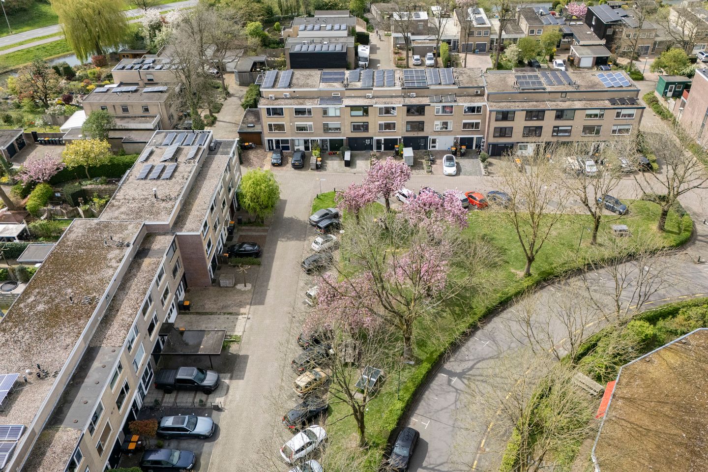 Photo 49 of Karolingersweg 138