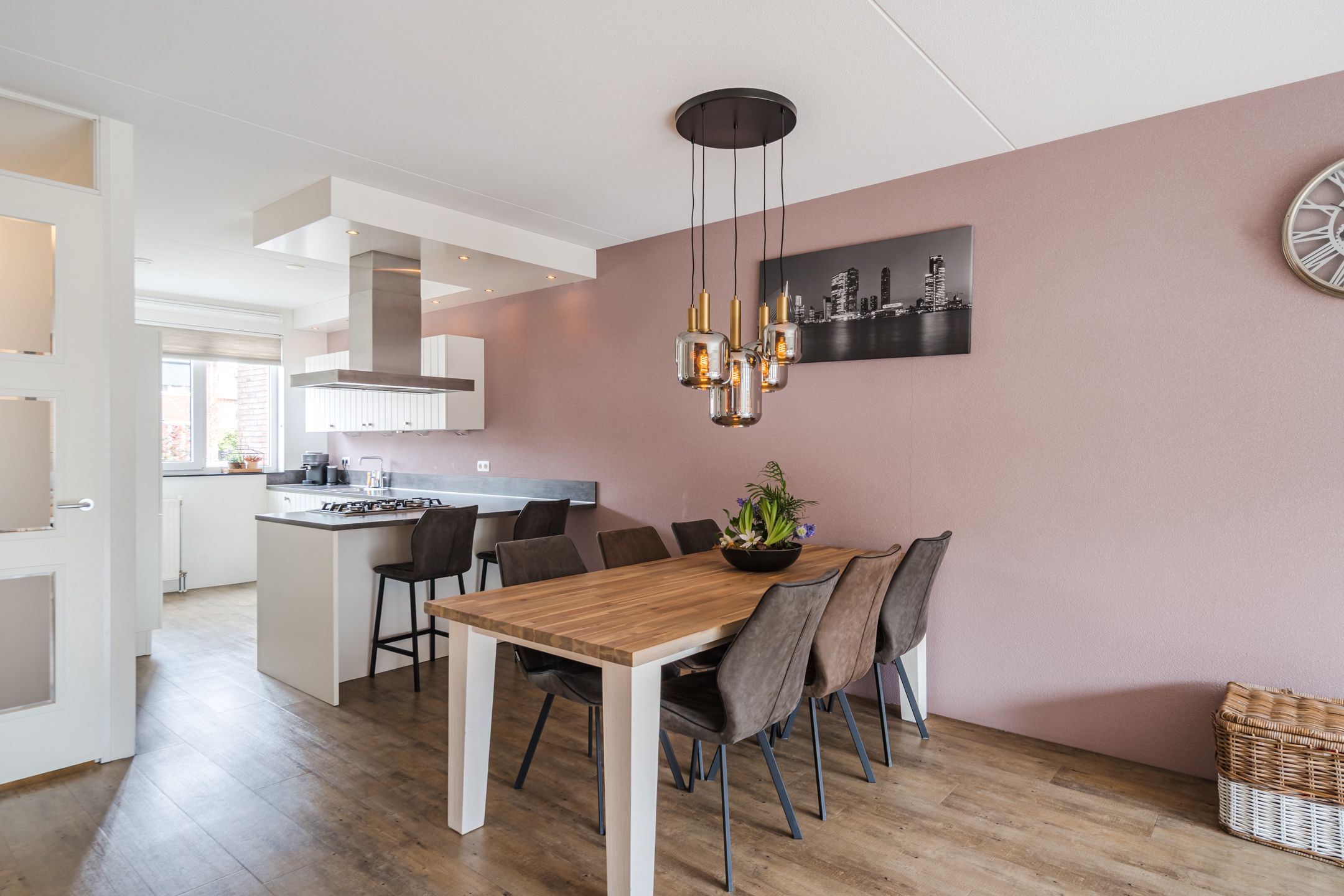 Photo 12 of Snoek 27