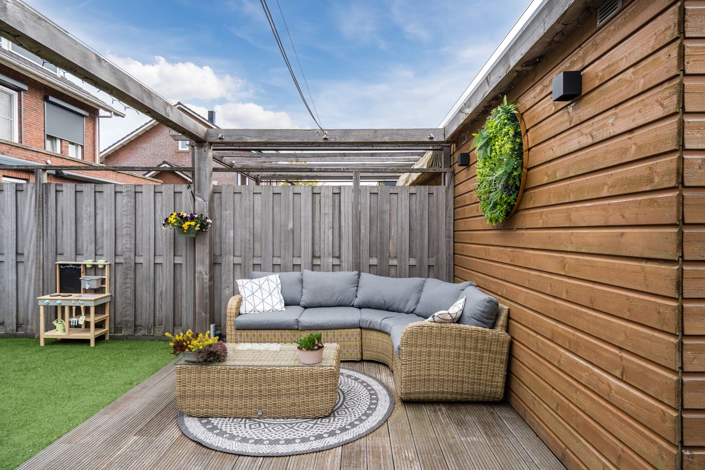 Photo 34 of Snoek 27