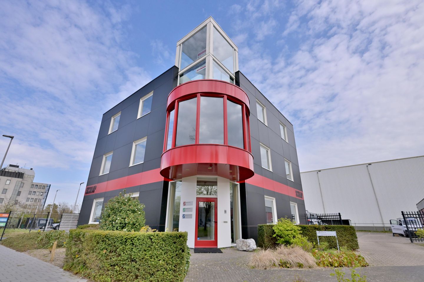 View photo 4 of Hanzeweg 50