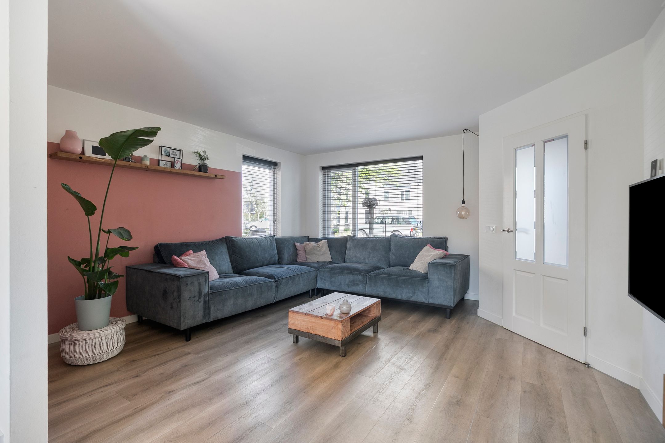 Photo 6 of Veldmanserve 63