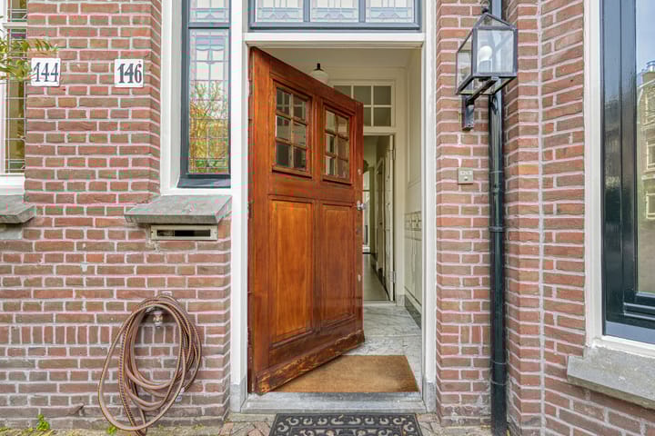 Foto 2 van Van Beverningkstraat 146