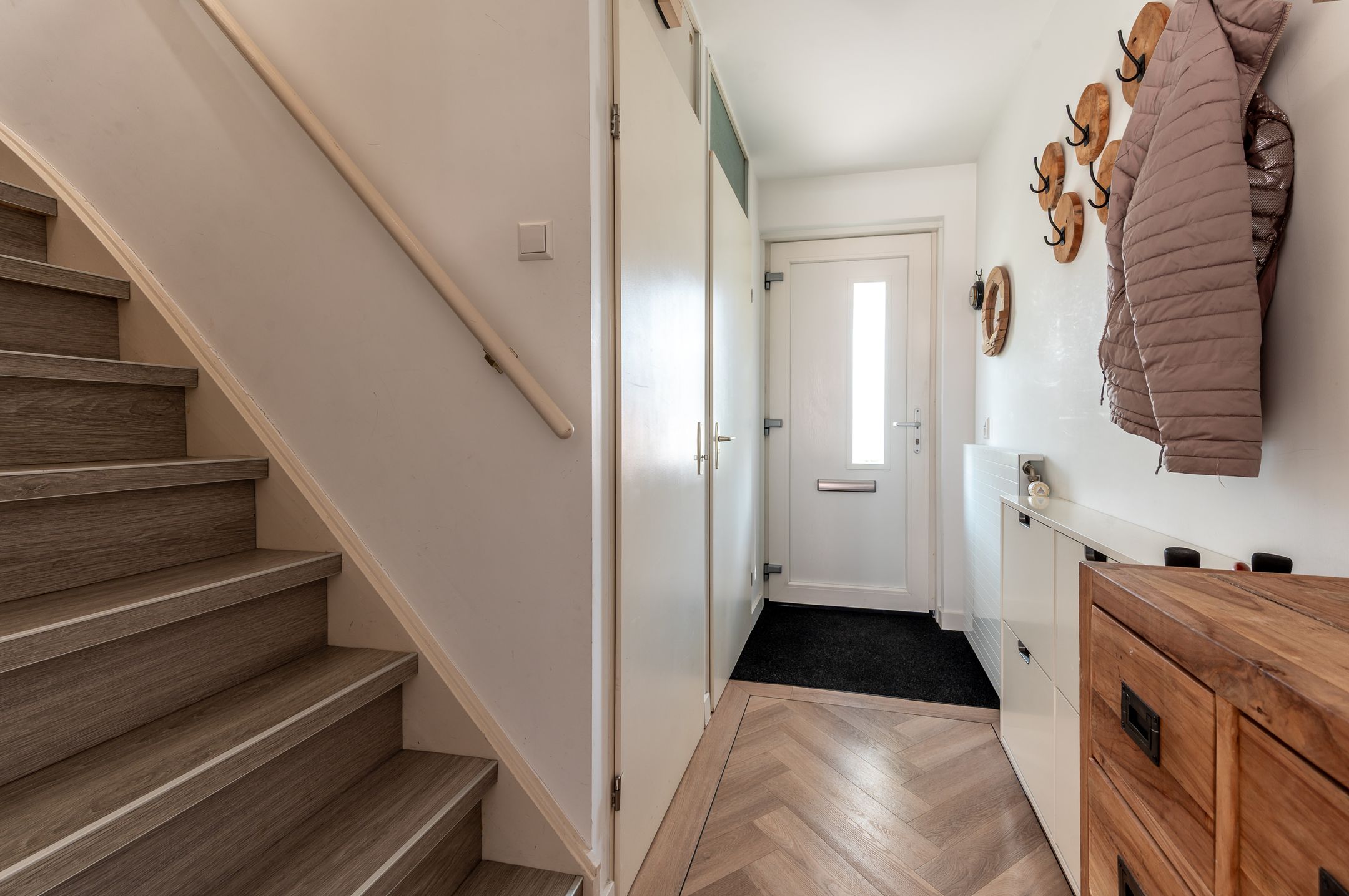 Foto 6 van Adrienne Solserstraat 35