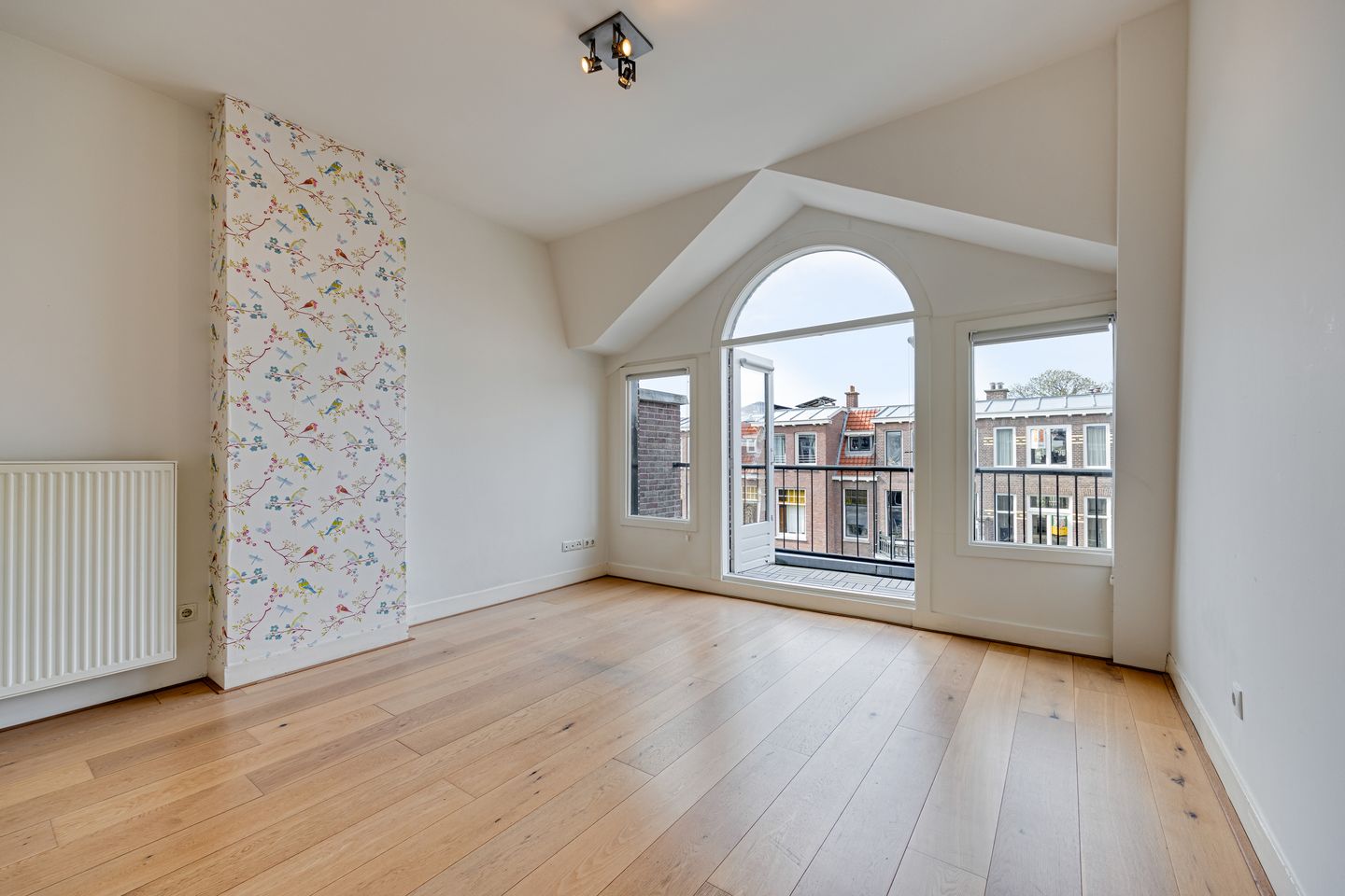 Foto 40 van Van Beverningkstraat 146