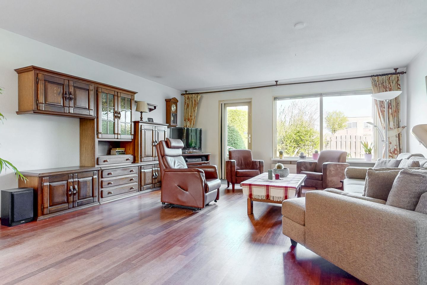 Foto 4 van Dotter 63