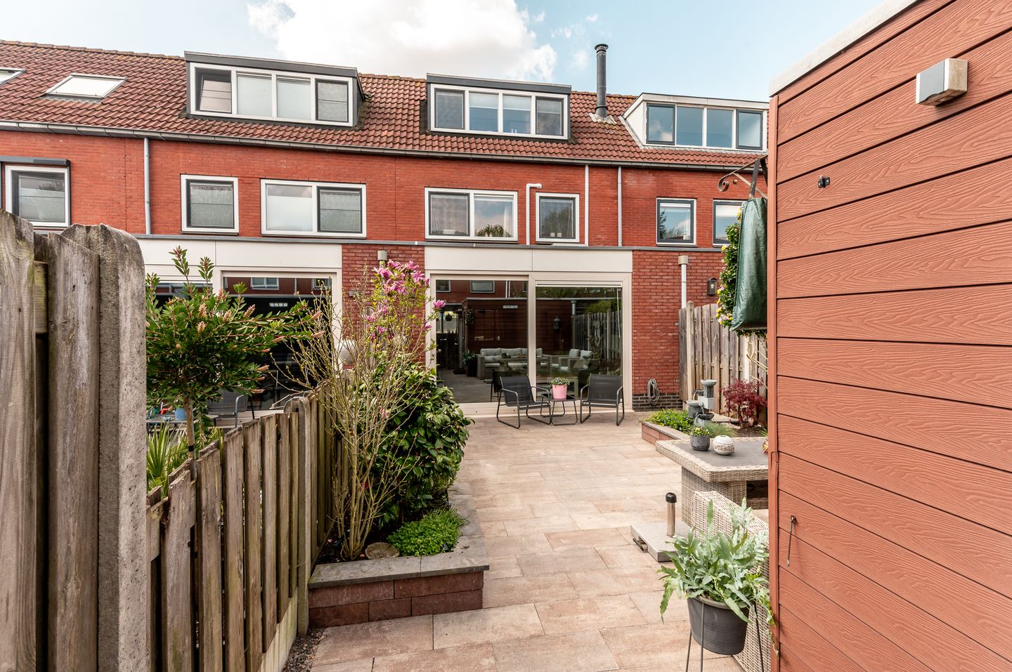 Foto 19 van Adrienne Solserstraat 35