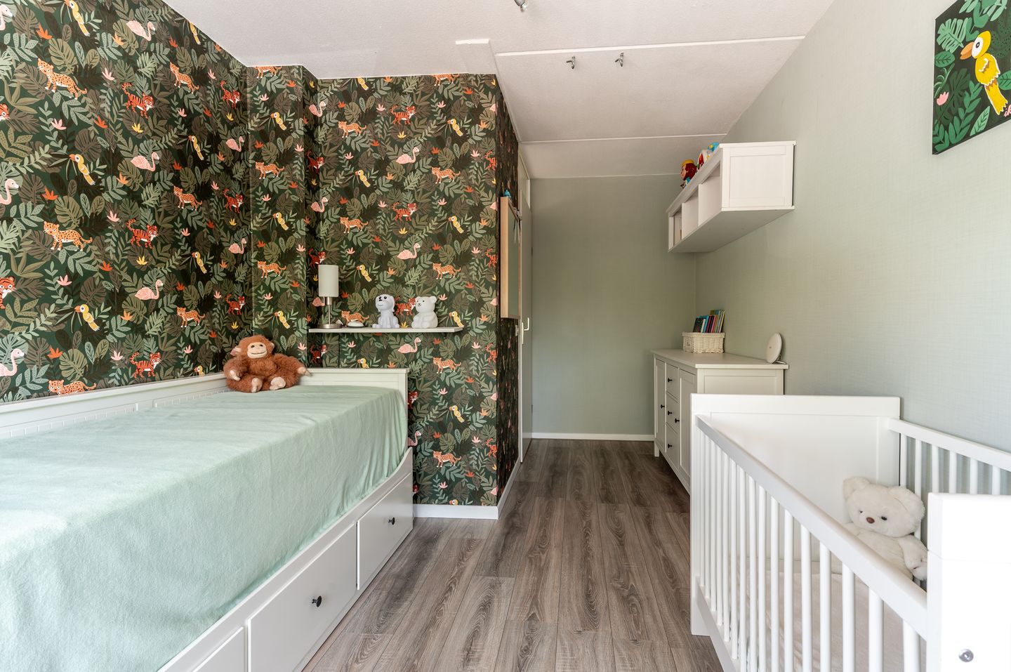 Foto 29 van Adrienne Solserstraat 35