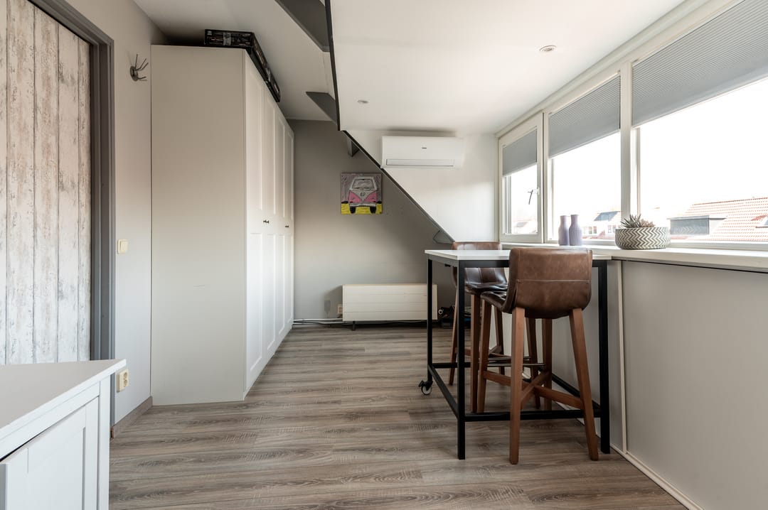 Foto 38 van Adrienne Solserstraat 35