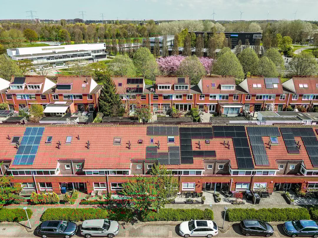 Foto 47 van Adrienne Solserstraat 35