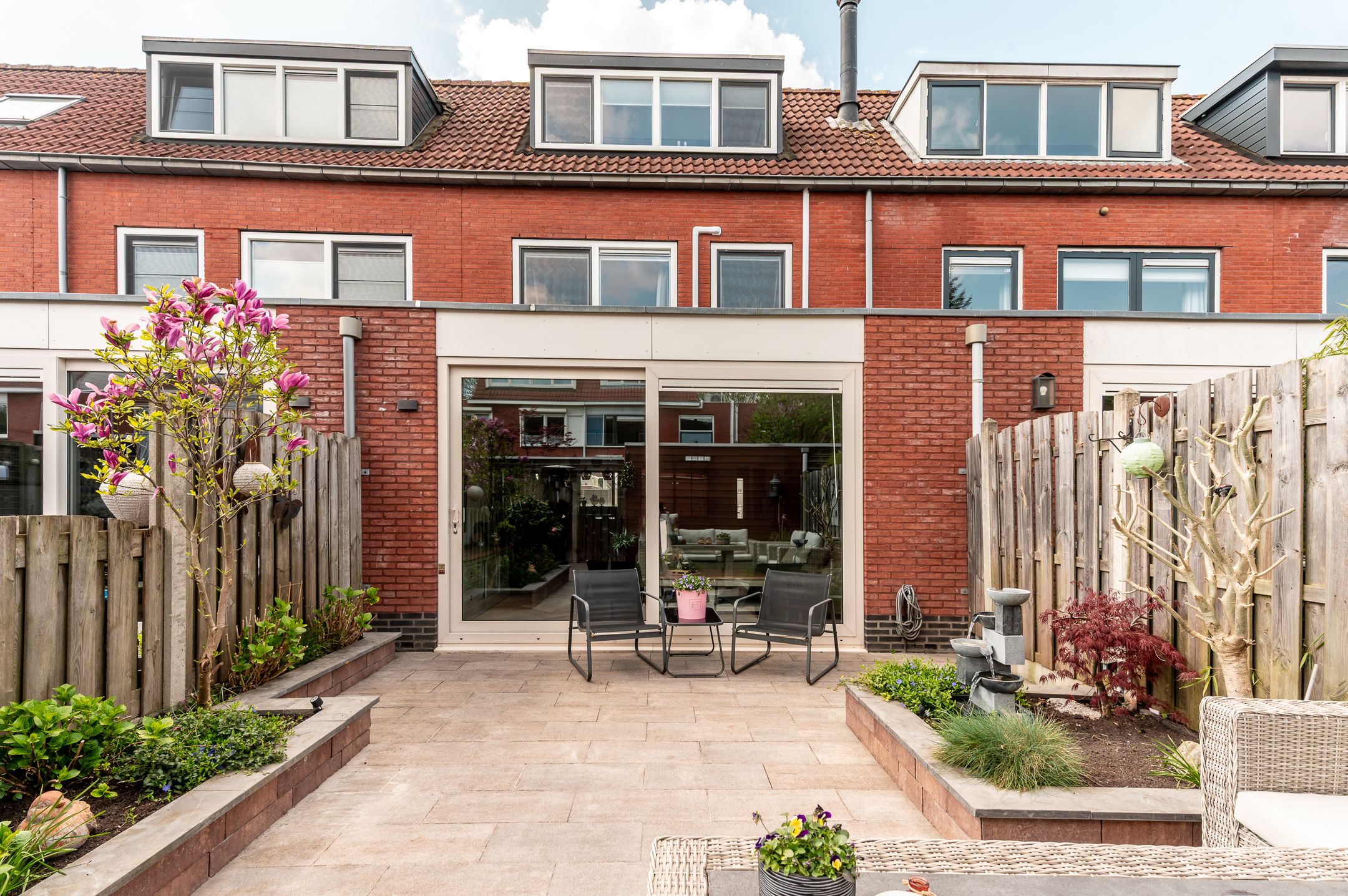 Foto 21 van Adrienne Solserstraat 35