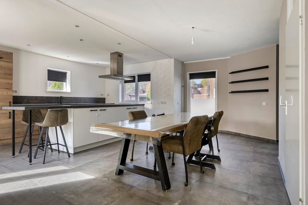 Foto 17 van Bezettingslaan 2