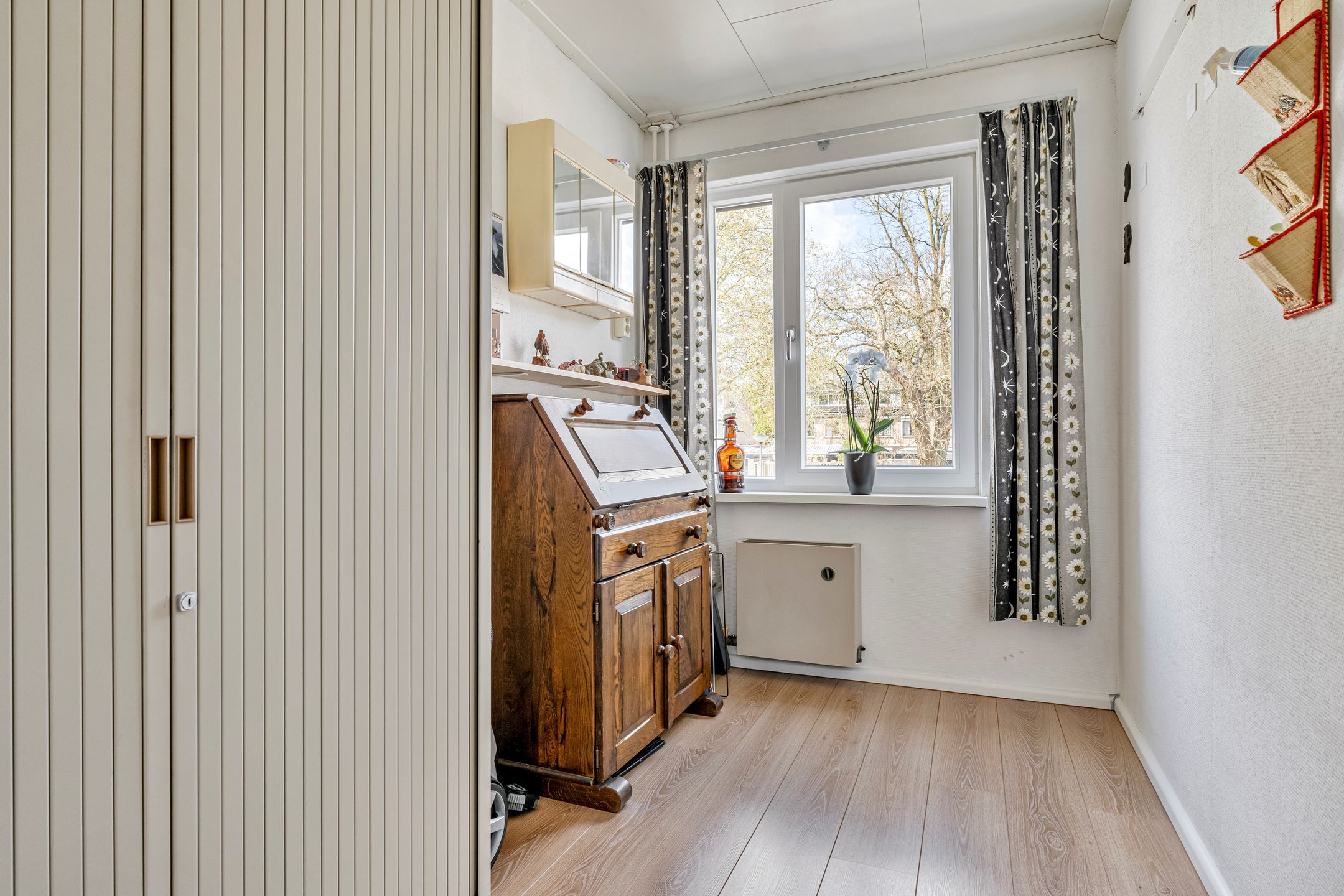 Spacious Family Home with Four Bedrooms and Sunny Garden in Oisterwijk — 18