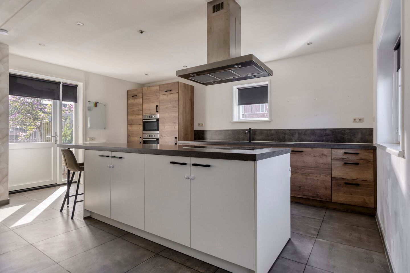 Foto 19 van Bezettingslaan 2