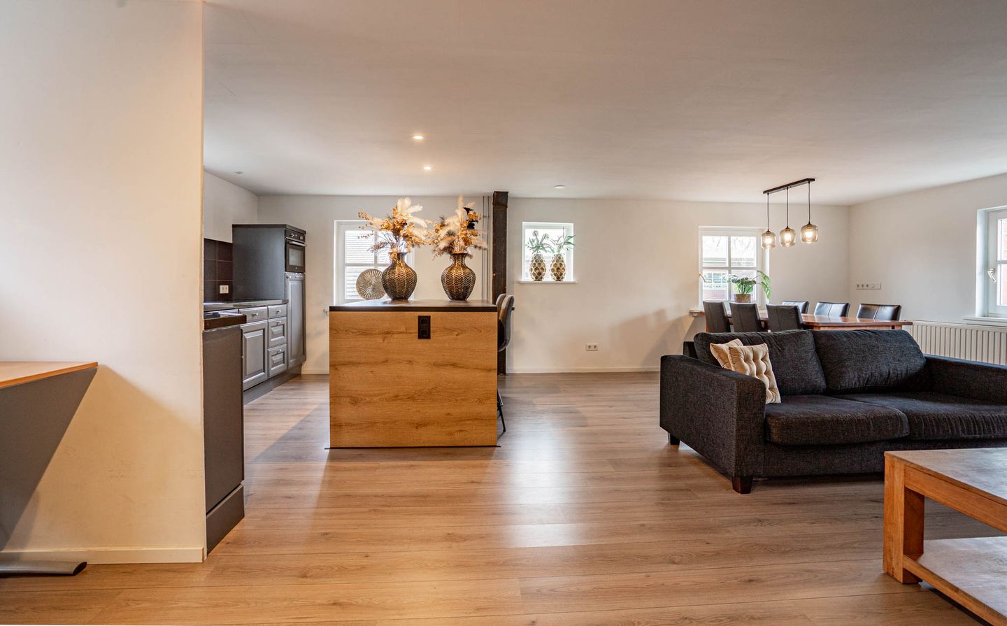 Photo 59 of Schoolstraat 24