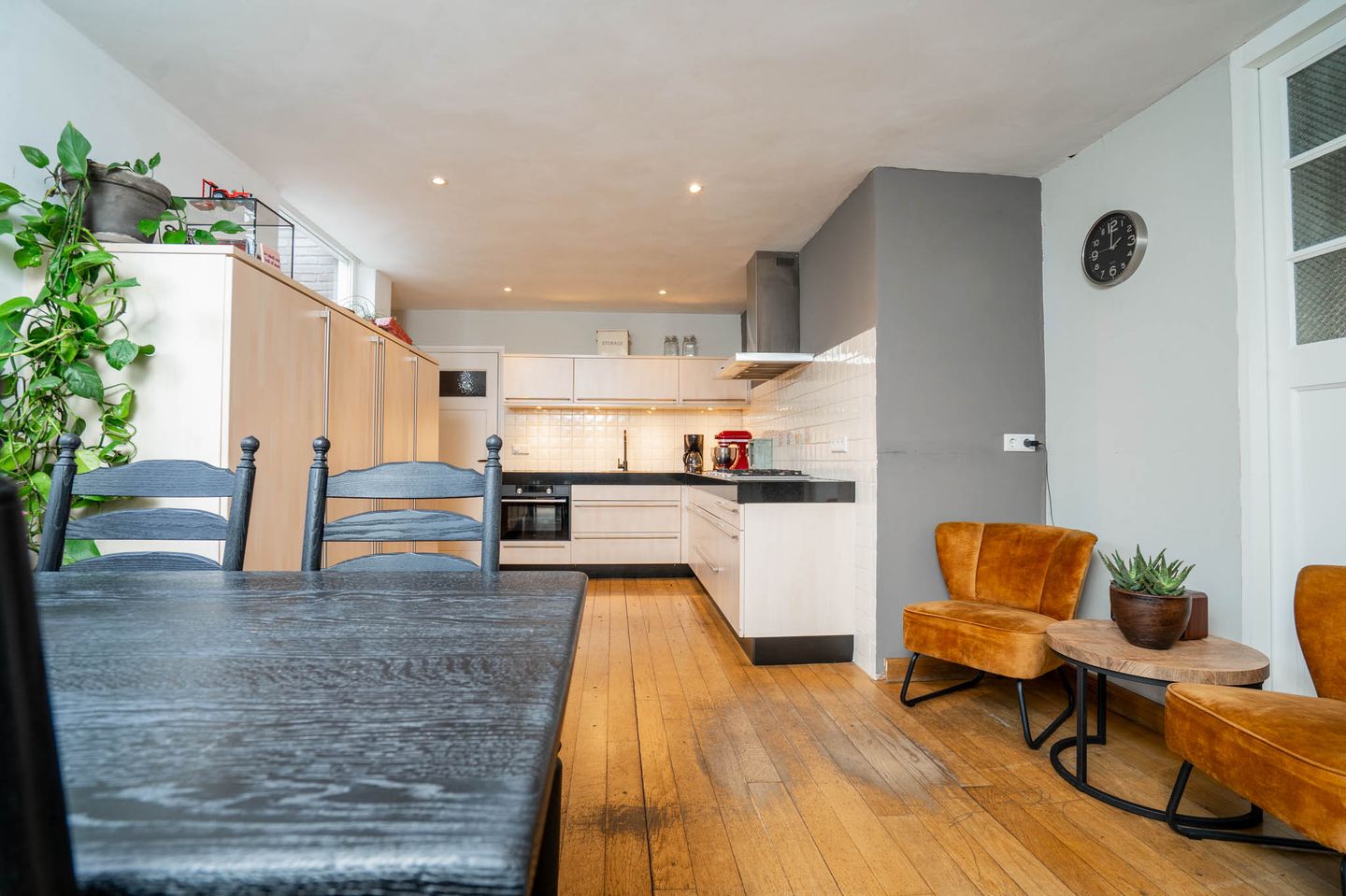 Photo 25 of Schoolstraat 24